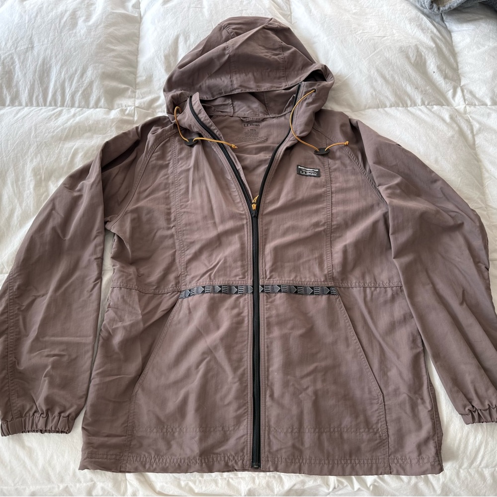 L.L. Bean Men's Taupe Windbreaker Jacket